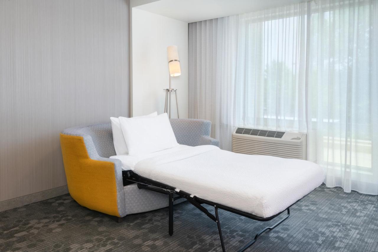 מלון Courtyard By Marriott Atlanta Alpharetta/Avalon Area מראה חיצוני תמונה