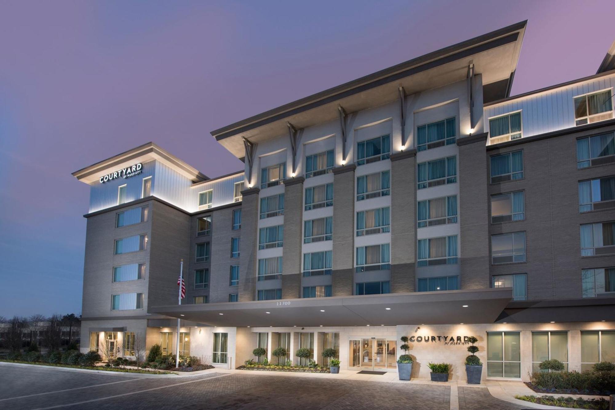 מלון Courtyard By Marriott Atlanta Alpharetta/Avalon Area מראה חיצוני תמונה